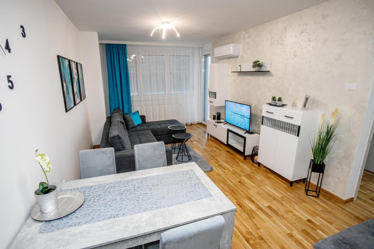 Tik Tak Apartman 수보티차 외부 사진
